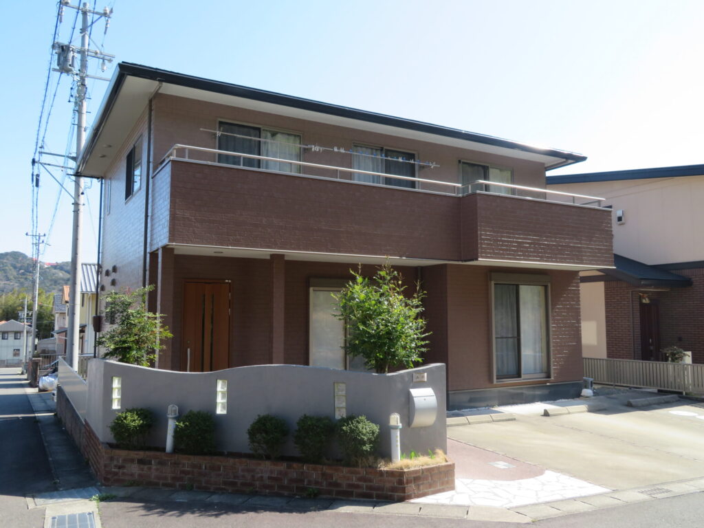 外壁屋根塗装専門店 ヨシダの施工事例