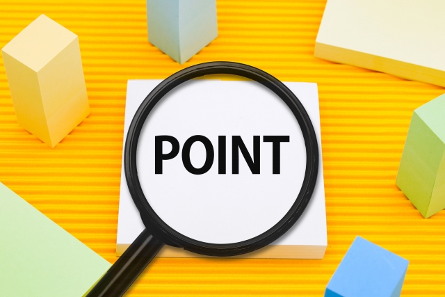 POINTという文字と虫眼鏡